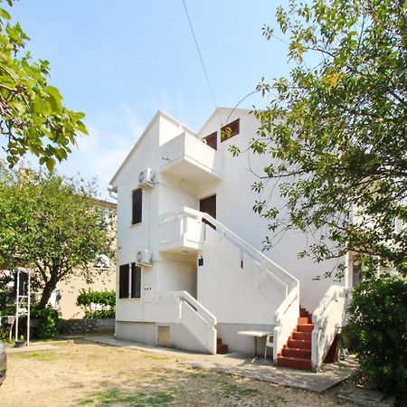 Apartments Teljega Baska  Bagian luar foto